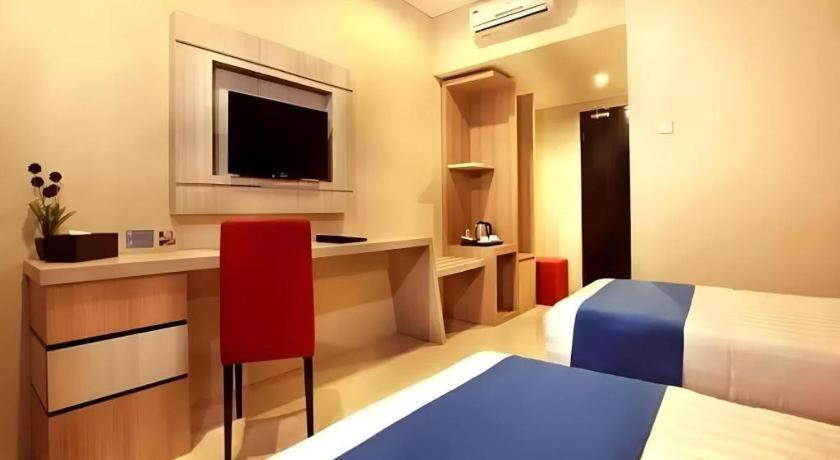 Asoka Luxury Hotel Bandar Lampung Eksteriør billede