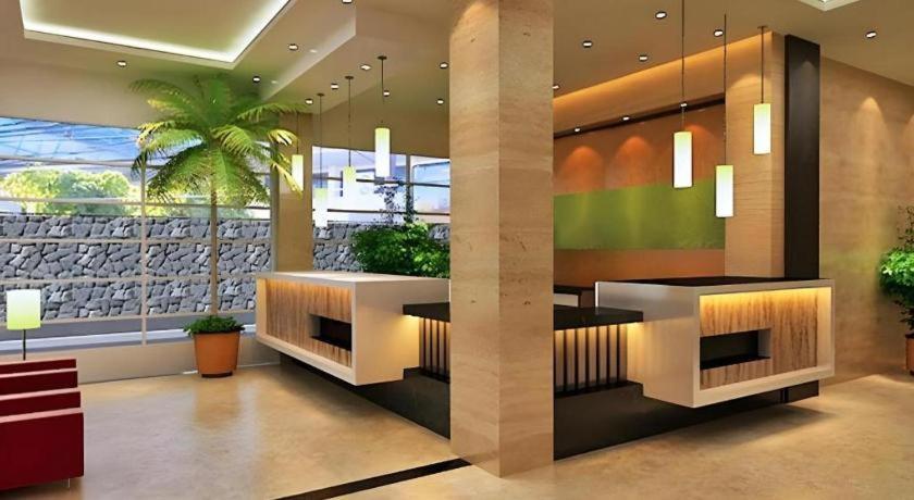 Asoka Luxury Hotel Bandar Lampung Eksteriør billede